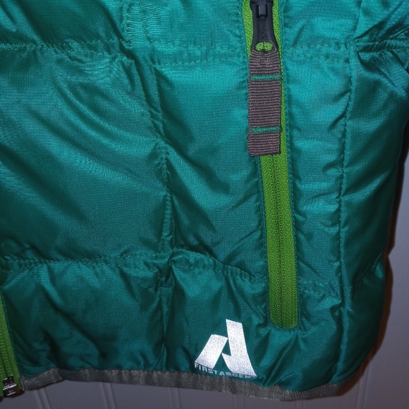 Eddie Bauer puffer jacket - Picture 3 of 9